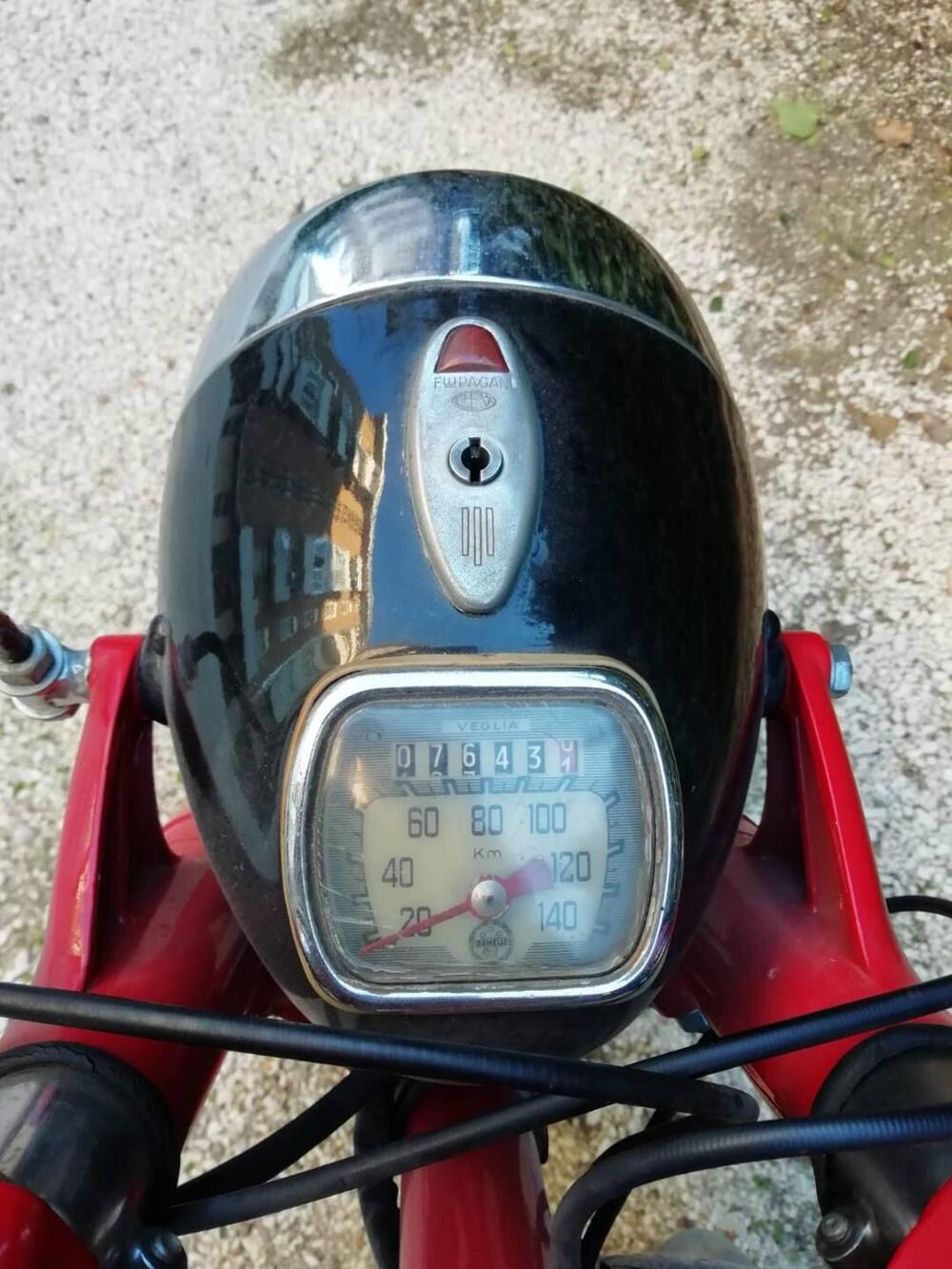 Moto Morini Tresette 175 (4)