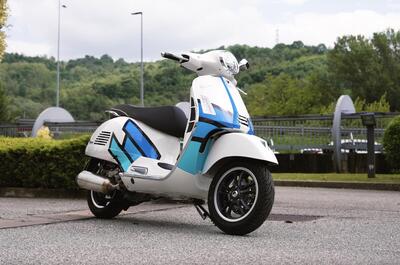 Vespa GTS 310 by Polini: divertente e scattante. In una parola? Vespa!