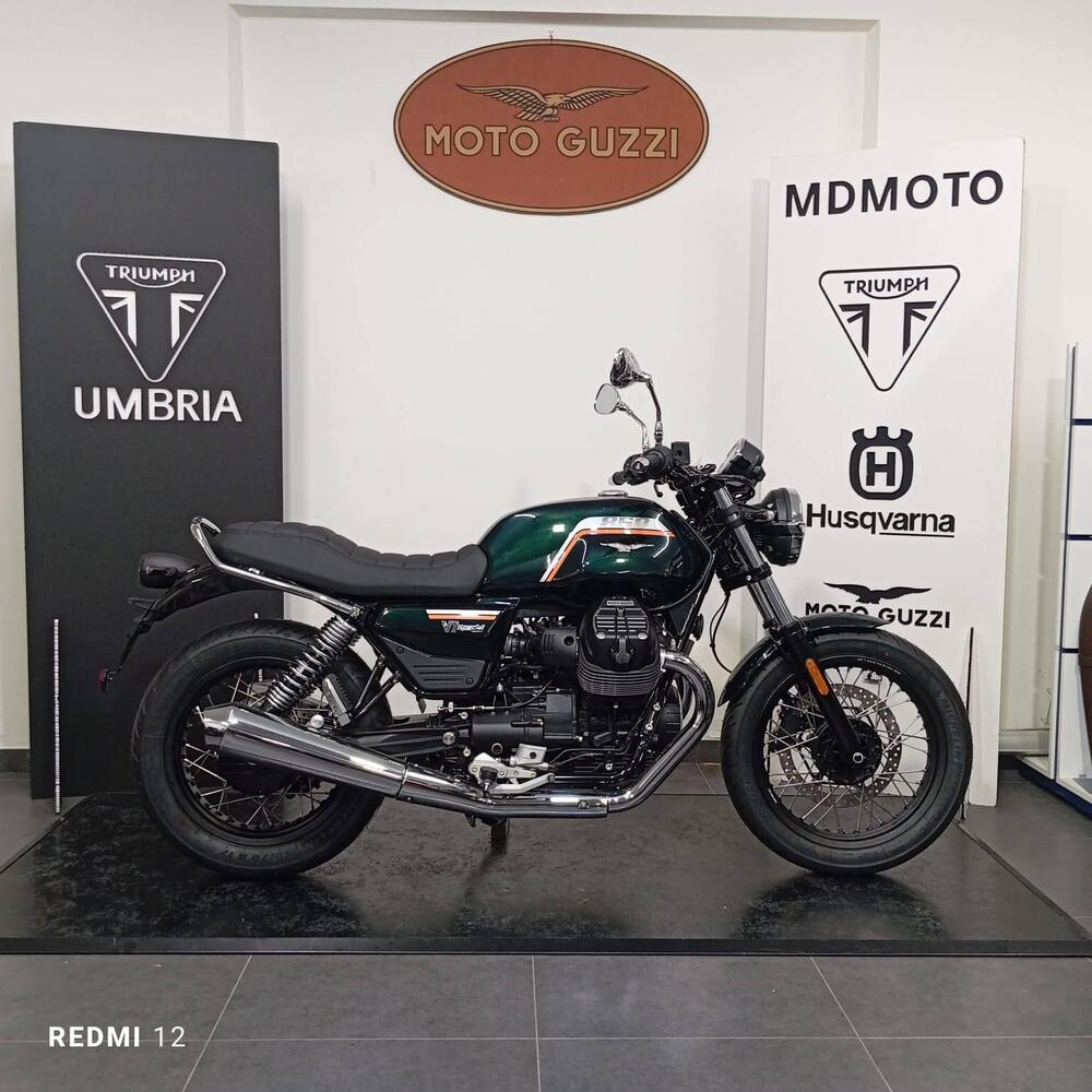 Moto Guzzi V7 Special (2025)