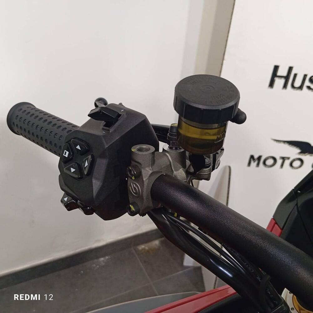 Moto Guzzi V100 Mandello Wind Tunnel (2025) (4)