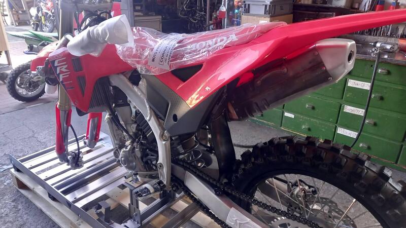 Honda CRF 450R (2026) (2)