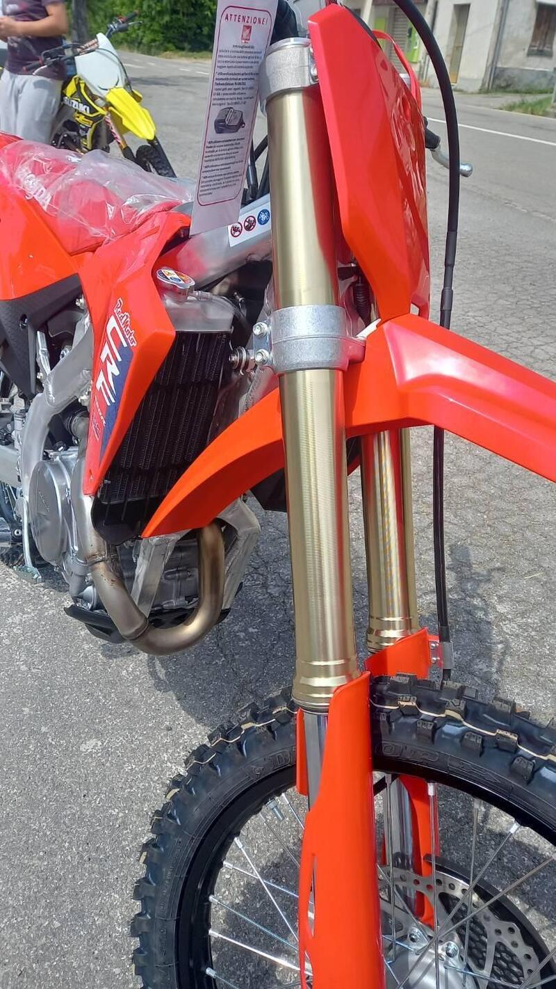 Honda CRF 450R (2026) (9)