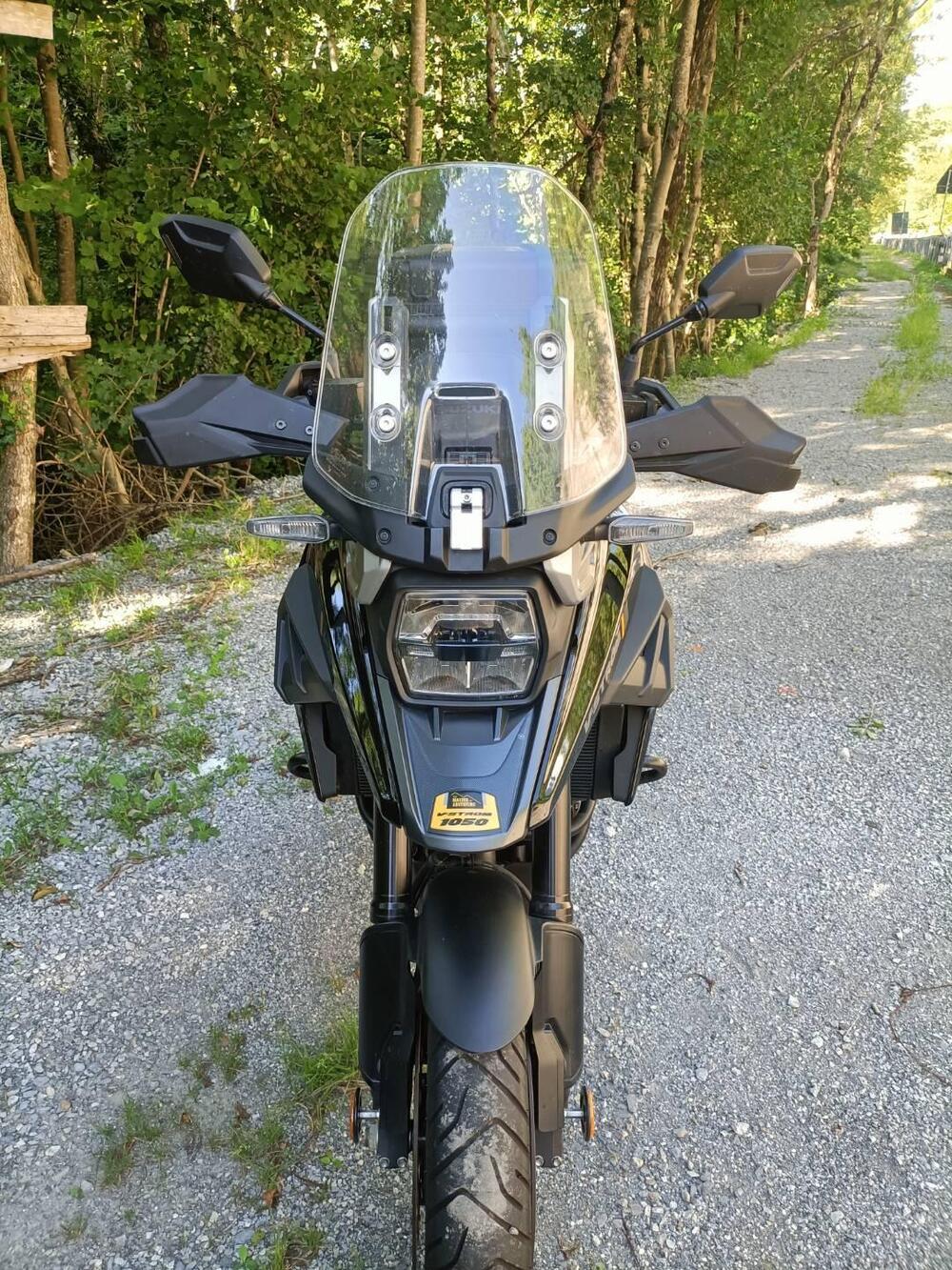 Suzuki V-Strom 1050XT (2020 - 23) (10)