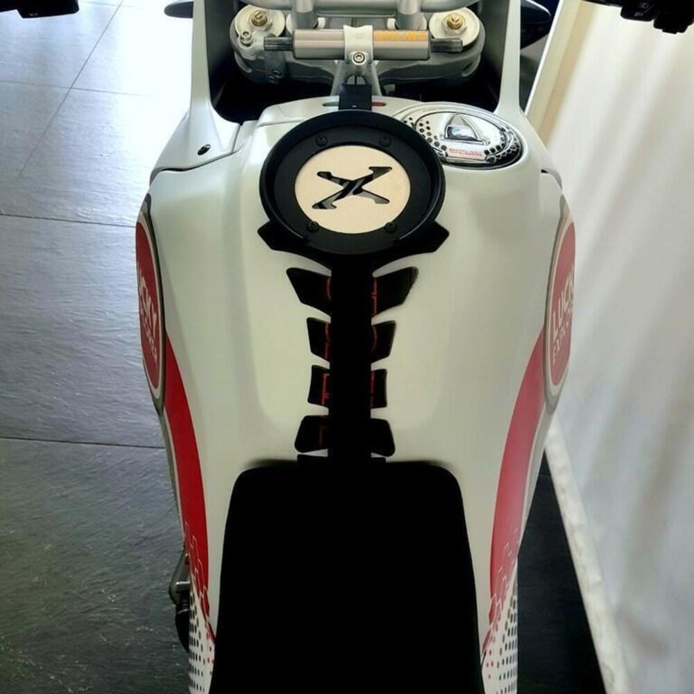 Ducati DesertX (2022 - 25) (6)