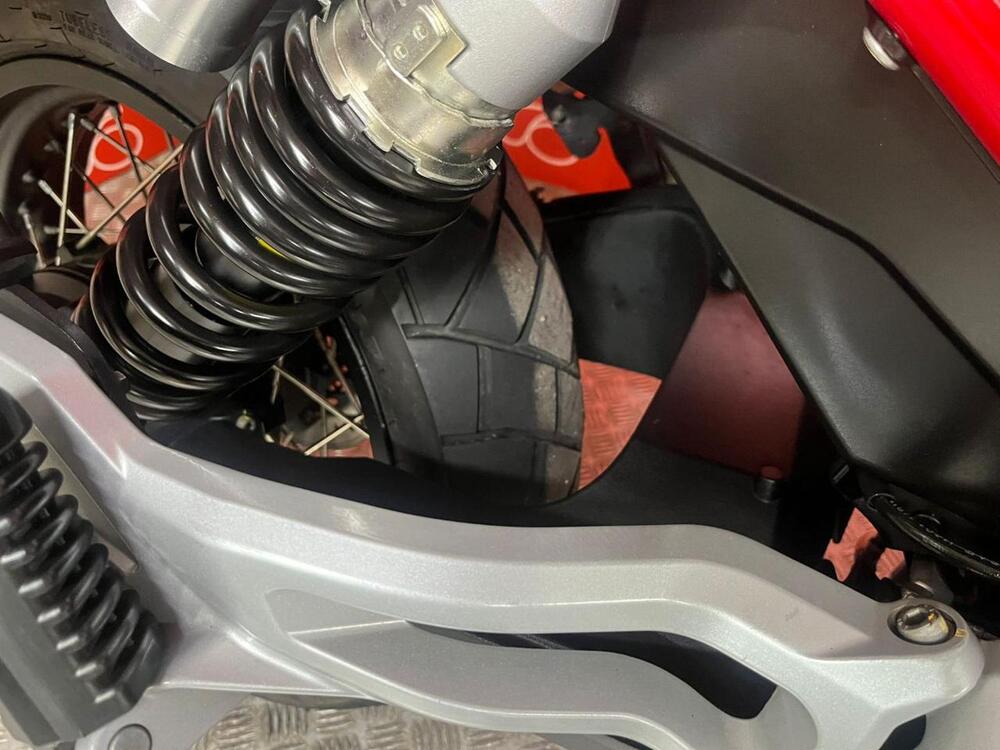Moto Guzzi V85 TT (2019 - 20) (10)