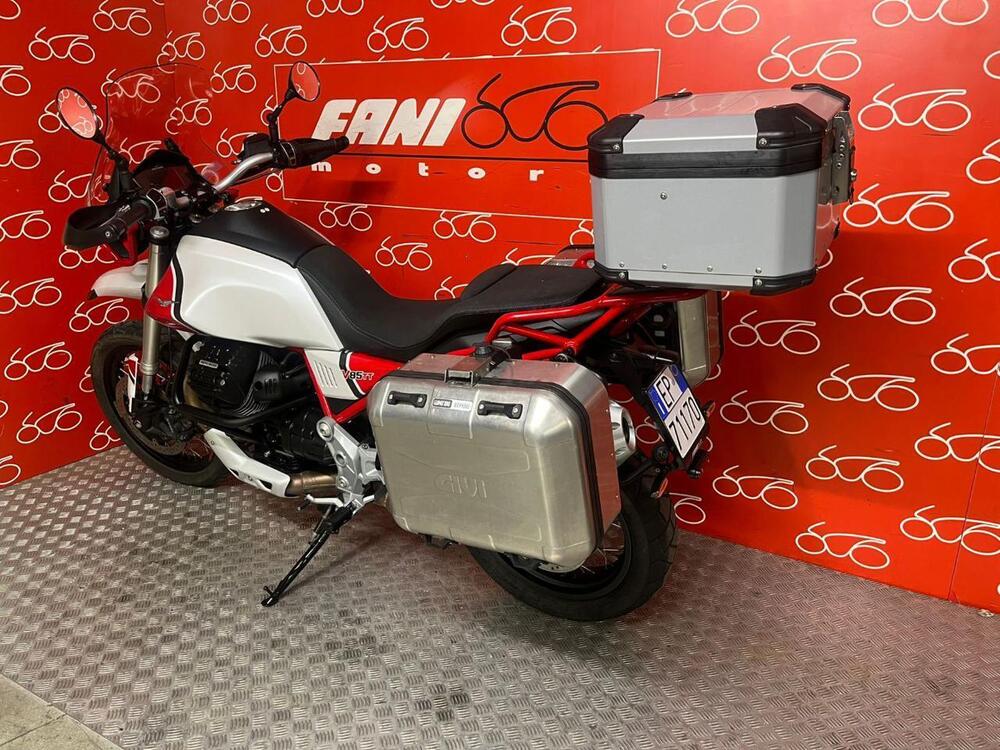 Moto Guzzi V85 TT (2019 - 20) (16)