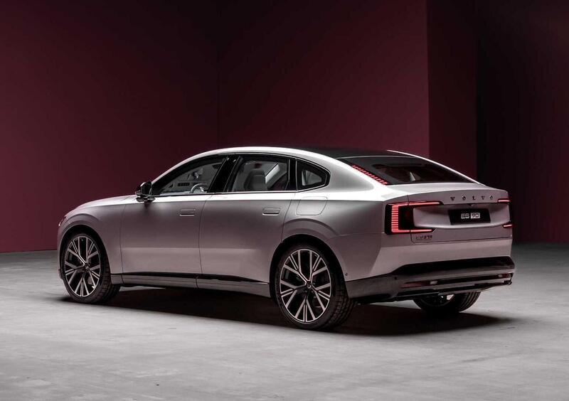 Volvo ES90 (4)