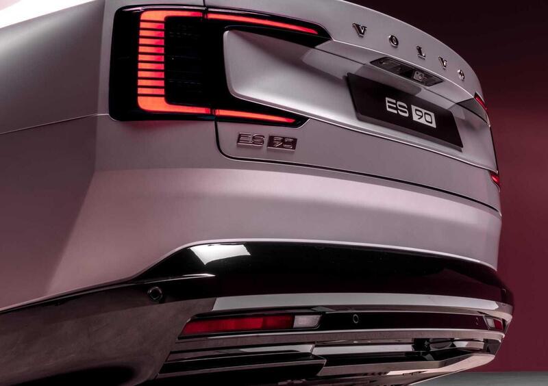 Volvo ES90 (2025-->>) (19)