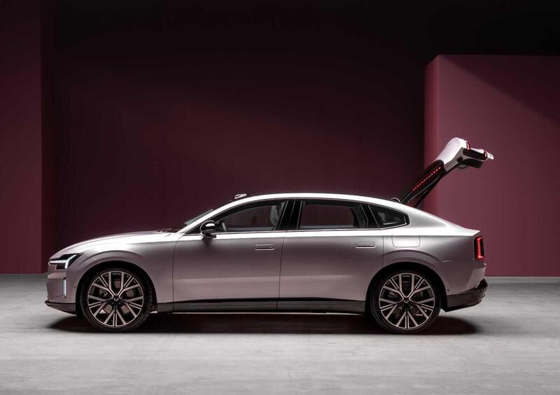 Volvo ES90 (2025-->>) (3)