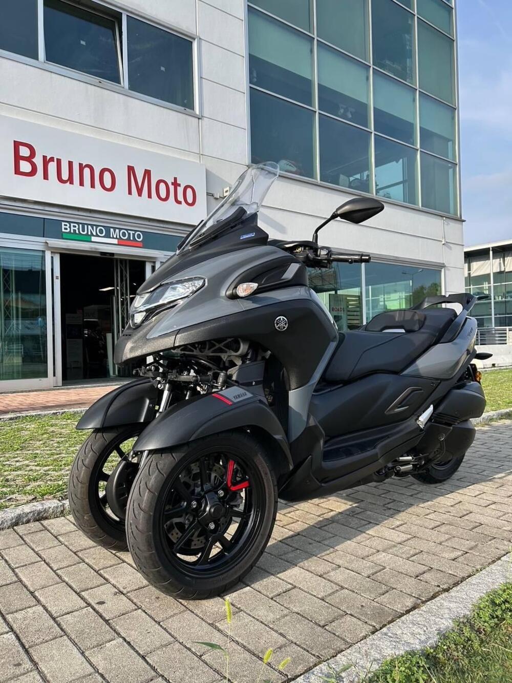 Yamaha Tricity 300 (2021 - 24) (3)