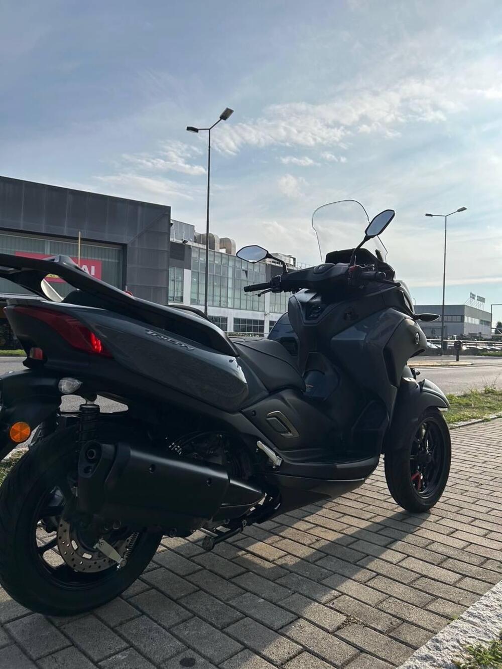 Yamaha Tricity 300 (2021 - 24) (4)