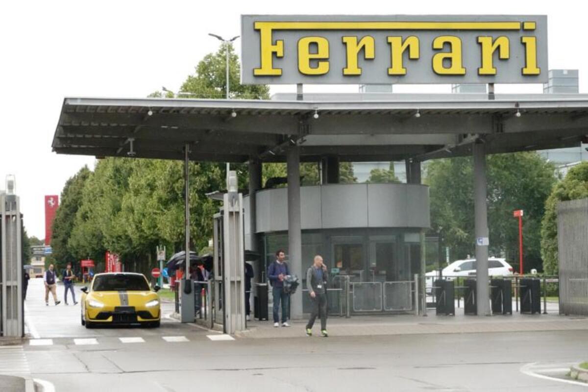 Ferrari studia la SU7 Ultra di Xiaomi: Maranello sotto shock [Foto Spia]
