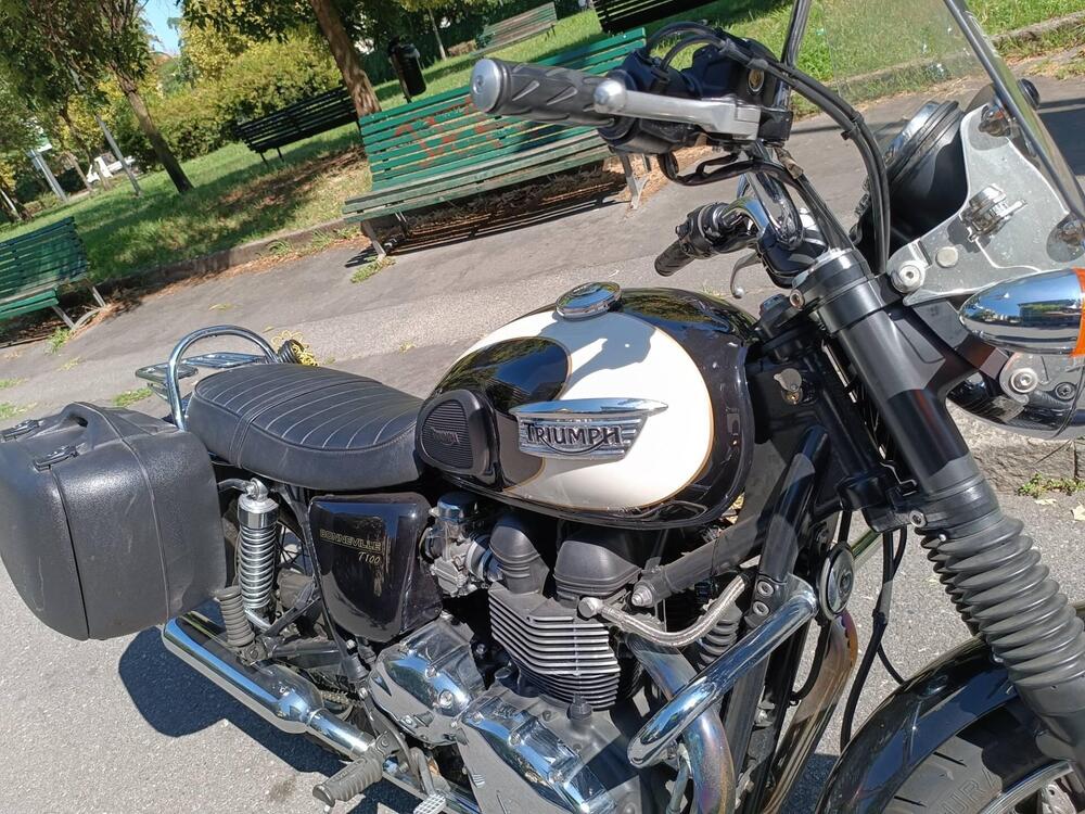 Triumph Bonneville T100 (2008 - 16) (2)