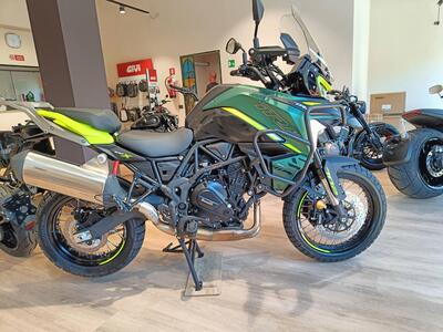 Benelli TRK 702X (2026) nuova