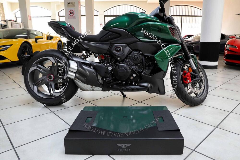 Ducati Diavel for Bentley (2024) (10)