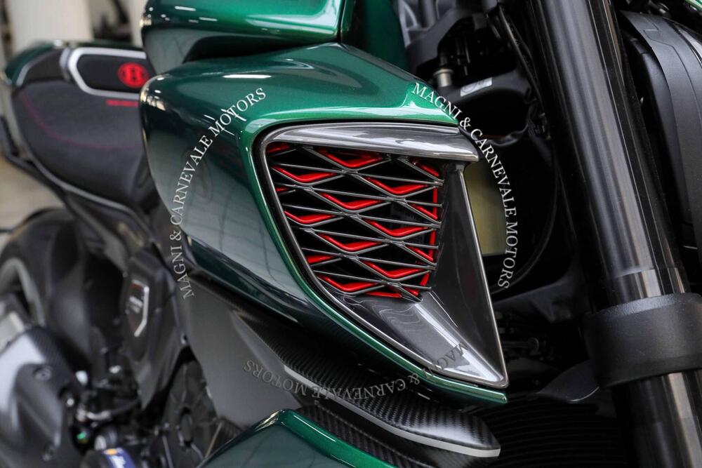 Ducati Diavel for Bentley (2024) (19)