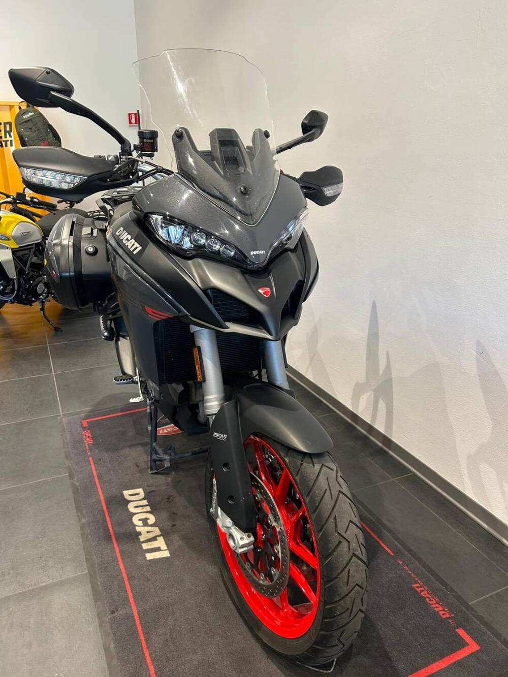 Ducati Multistrada V2 S (2022 - 24) (6)