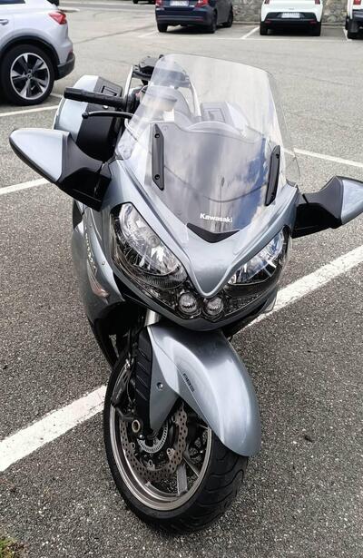 Kawasaki GTR 1400 (2007 - 09) usata