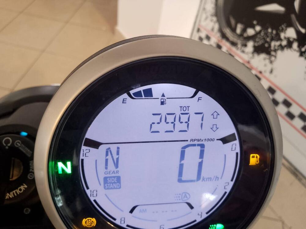Ducati Scrambler 800 Urban Motard (2022) (3)