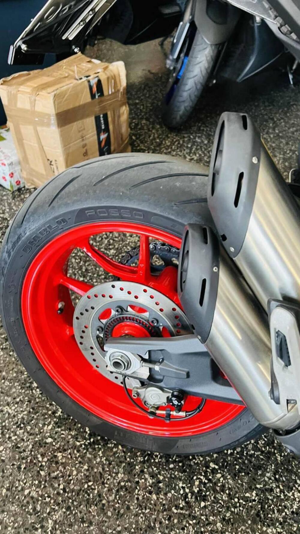 Ducati Monster 937 + (2021 - 25) (8)