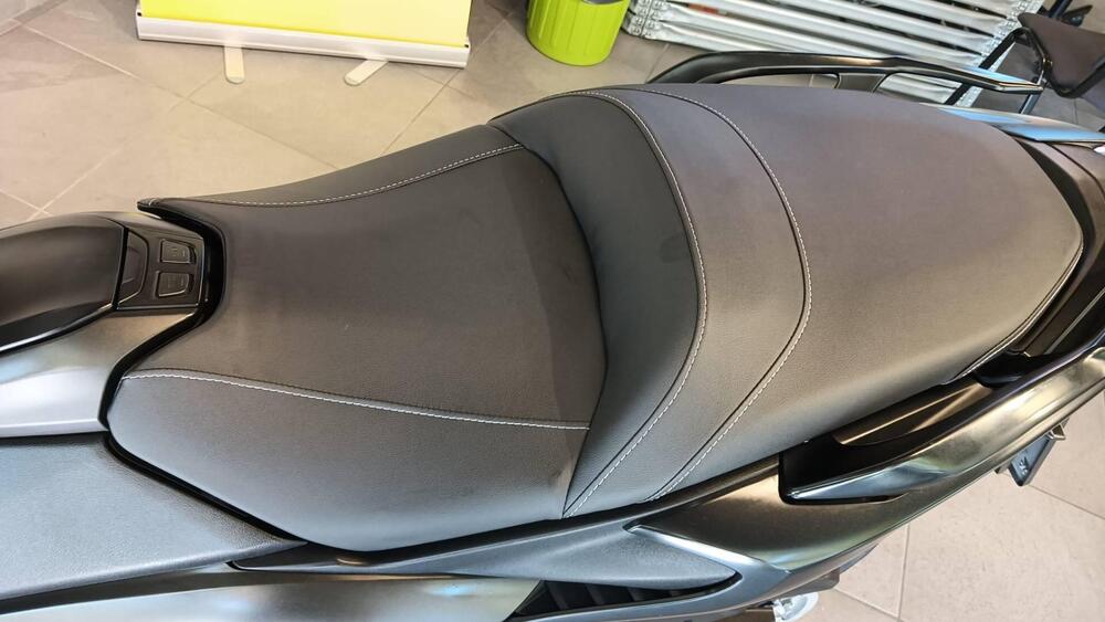 Yamaha T-Max 560 (2020 - 21) (7)