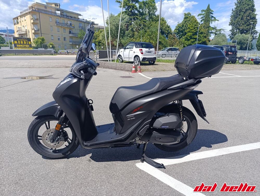 Honda SH 150i (2020 - 23) (2)