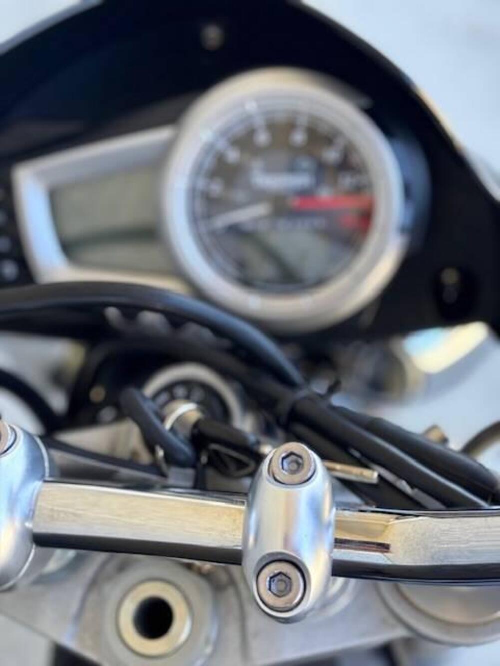 Triumph Street Triple (2007 - 12) (9)