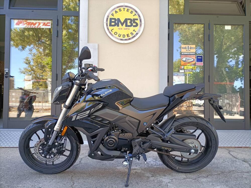 Cyclone Battlo 5S (2025 - 26) (2)