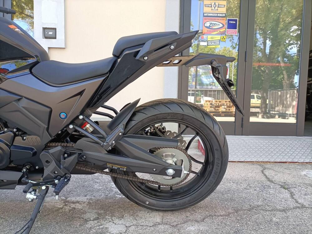 Cyclone Battlo 5S (2025 - 26) (8)