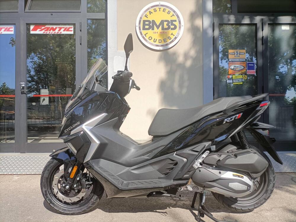 Cyclone RT1 (2025 - 26) (2)