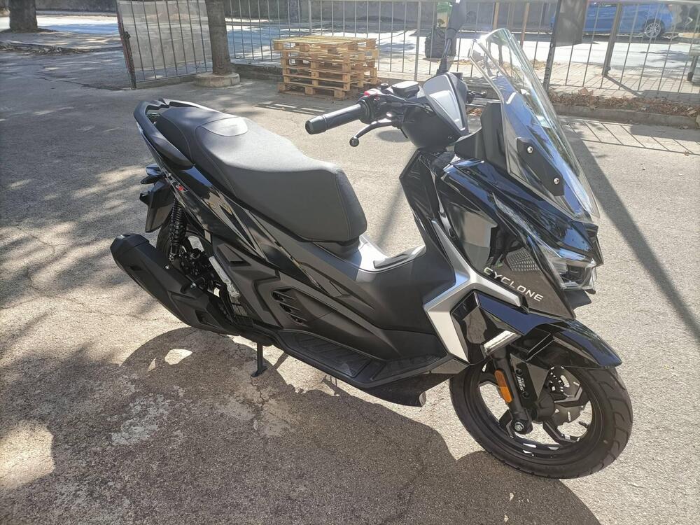 Cyclone RT1 (2025 - 26) (4)