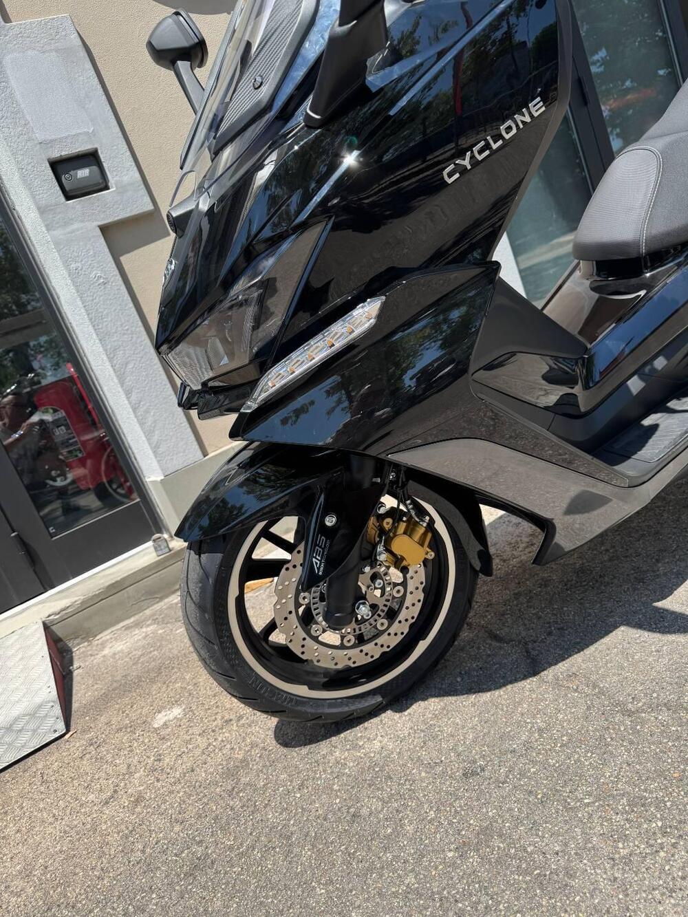 Cyclone RT3S (2025) (6)