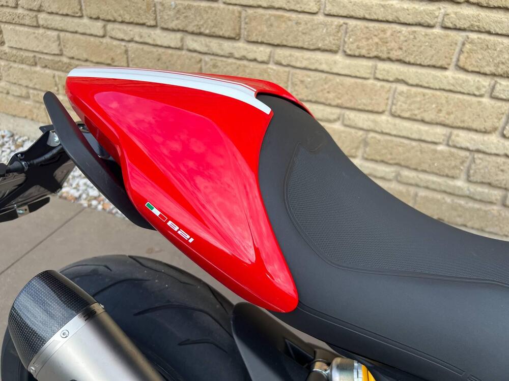 Ducati Monster 821 Stripe ABS (2015 - 17) (7)