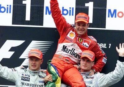 Formula 1. Accadde oggi, Barrichello vince alla Senna con un aiuto dalla sorte e Schumacher ringrazia