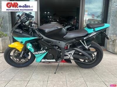 Yamaha YZF R6 (2003 - 04) usata