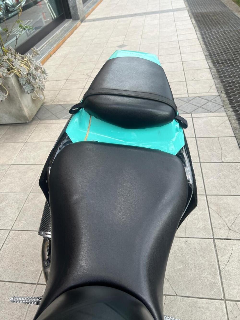 Yamaha YZF R6 (2003 - 04) (6)