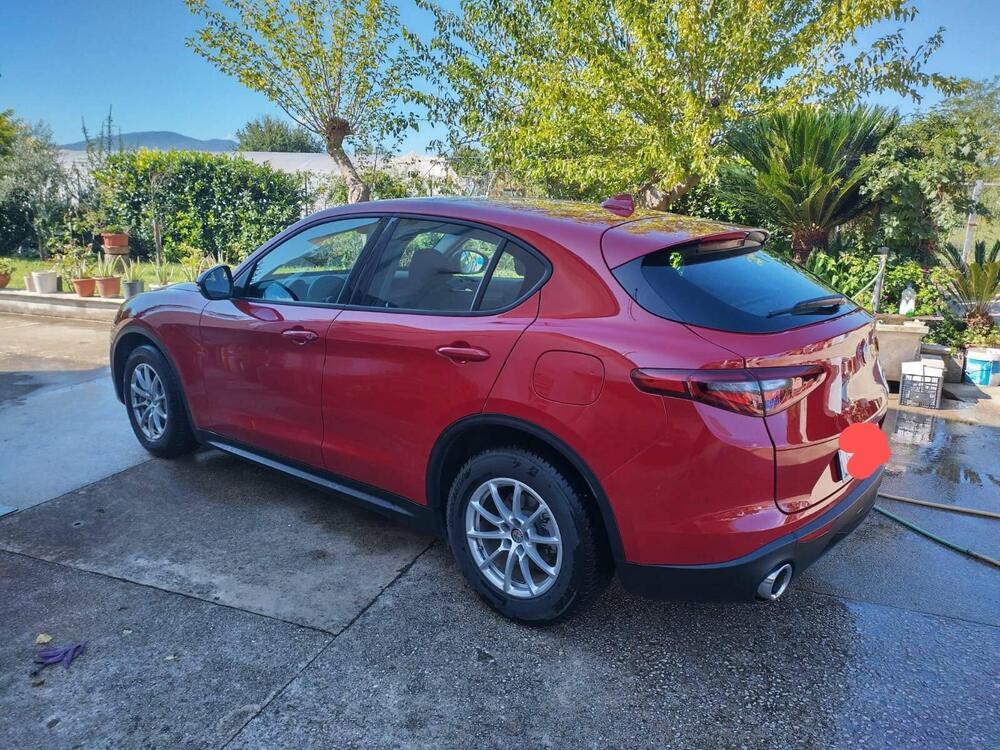 Alfa Romeo Stelvio usata a Caserta (7)