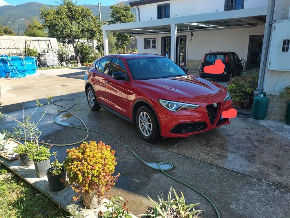 Alfa Romeo Stelvio usata a Caserta (10)