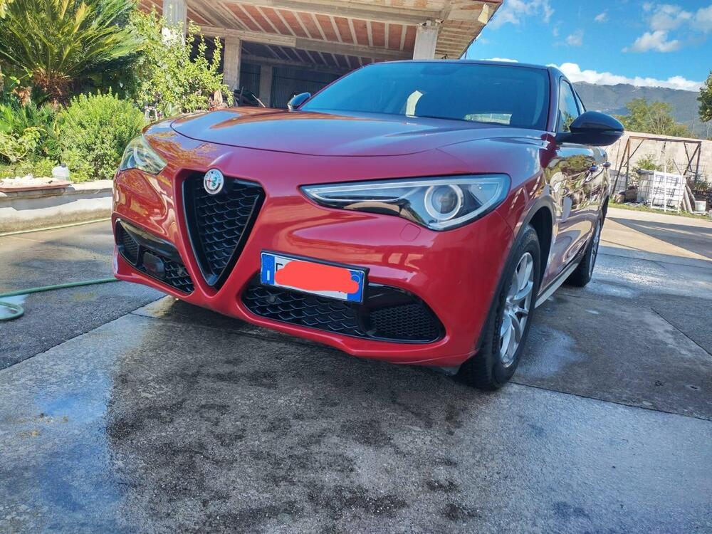 Alfa Romeo Stelvio usata a Caserta (11)