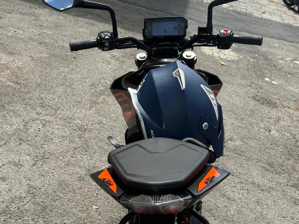 KTM 125 Duke (2021 - 23) (5)