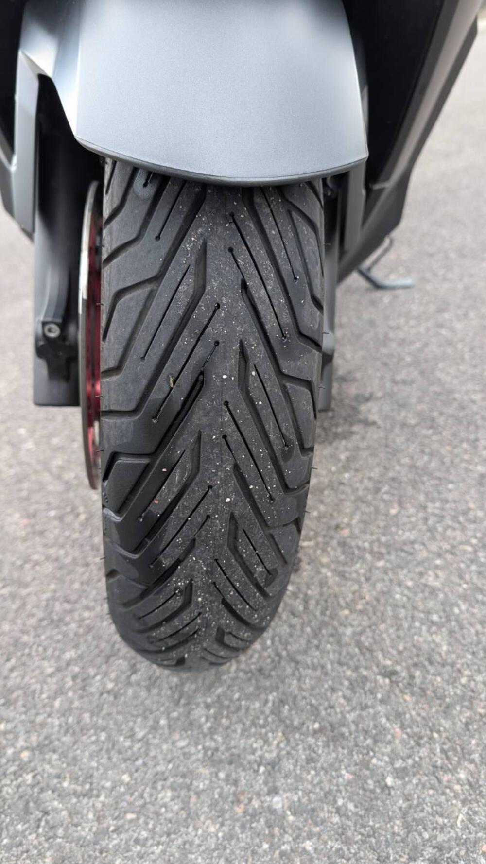 Suzuki Burgman AN 400 (2017 - 20) (12)