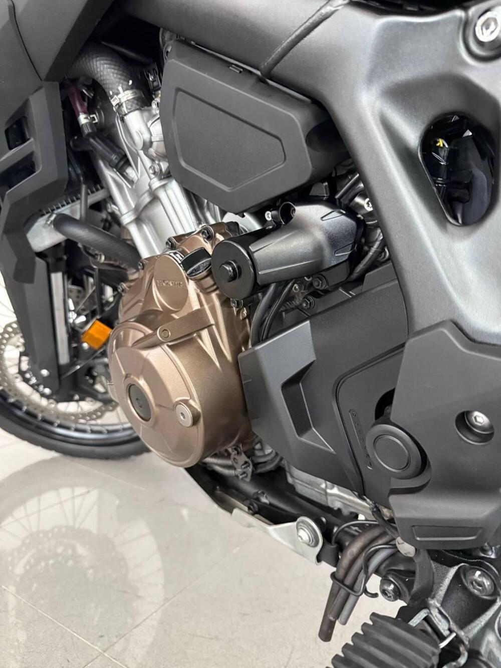 Honda Africa Twin CRF 1100L Urban DCT (2022 - 23) (3)