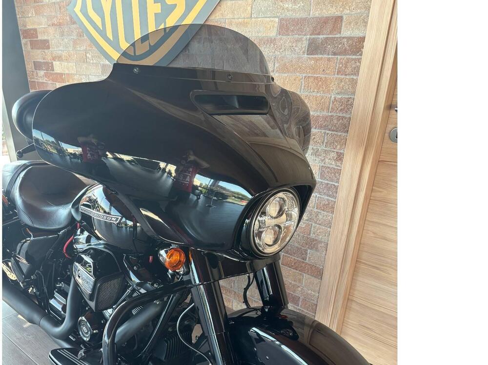 Harley-Davidson 114 Street Glide Special (2019 - 20) - FLHXS (7)