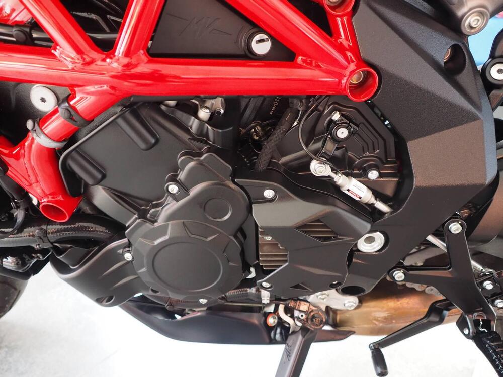 MV Agusta Dragster 800 RR America (2019) (9)