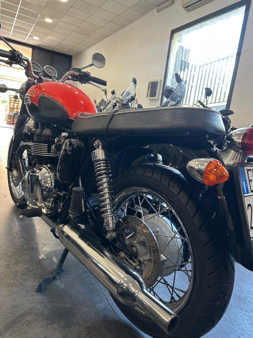 Triumph Bonneville T100 (2008 - 16) (12)