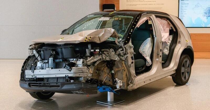 Sicurezza record per una compatta: Nio Firefly &egrave; la prima piccola a ottenere il massimo nei crash test Cinesi