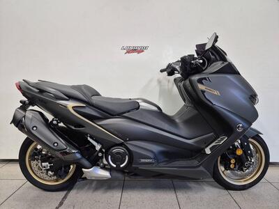 Yamaha T-Max 560 Tech Max (2020) usata