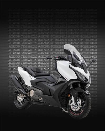 Kymco AK 575 Premium (2025) nuova