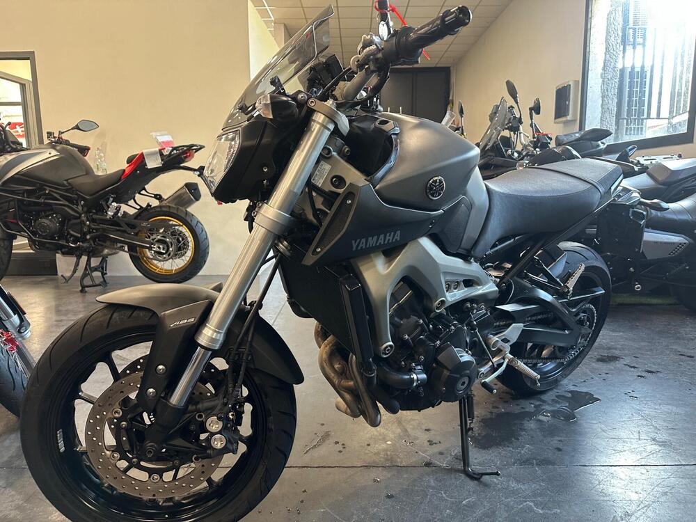 Yamaha MT-09 (2013 - 15) (6)