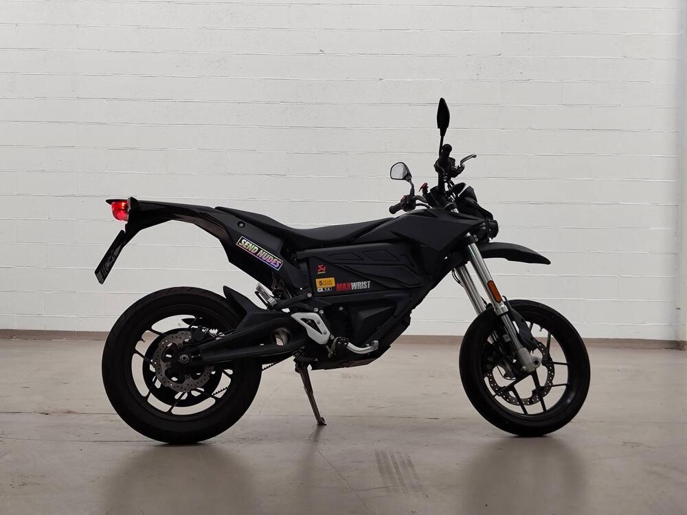 Zero FXS (2015 - 21) (5)